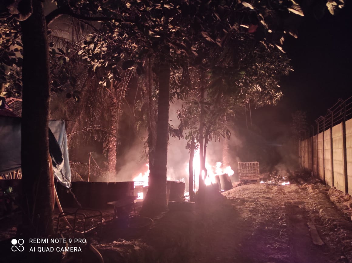 Dapur Minyak Diduga Ilegal di Besitang Terbakar, Tiga Pekerja Luka-luka