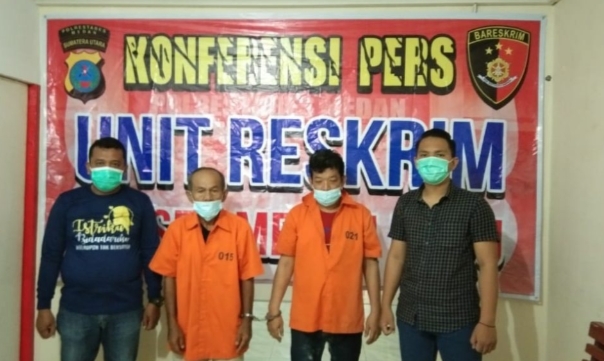 Kenderai Nissan Xtrail, Dua Pria Paruh Baya Ditangkap Usai Beli Ganja