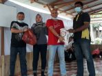 Berbagi Bingkisan Lebaran, Ketua FWP: Semoga Semakin Kompak dan Solid