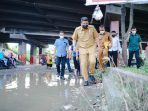 Sahuti Keluhan, Bobby Nasution Perintahkan Pembetonan Jalan Rusak Menahun
