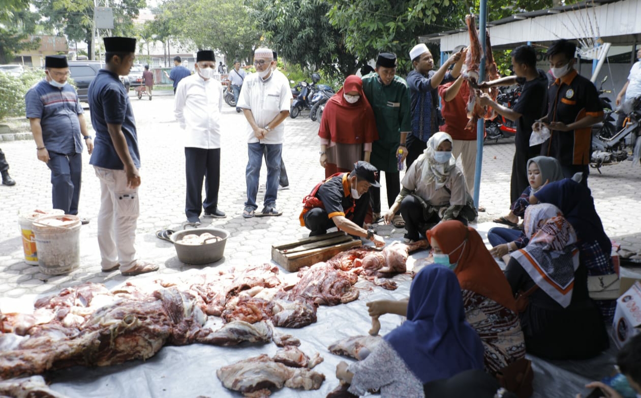 Bupati dan Wabup Asahan Tinjau Pelaksanaan Penyembelihan Hewan Qurban