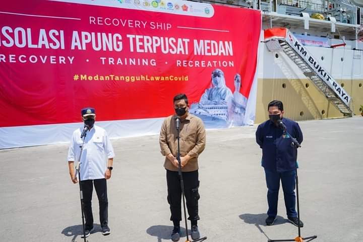 Bobby Nasution Dampingi Menteri BUMN dan Menhub Cek Fasilitas Isoter di KM Bukit Raya