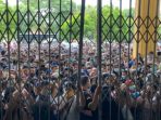 Polisi Amankan Tiga Calo Formulir Vaksin Covid-19 GOR Pancing