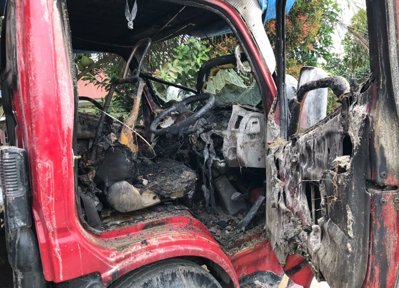 Satu Truk Pasir di Binjai Terbakar Dilempar Bom Molotov