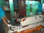 KNPI Sumut Bawa Putri Lase Dirawat Ke RS Pirngadi Medan