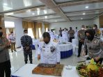 Waka Polda Sumut Berikan Suprise di Hari Jadi TNI AL Ke-76