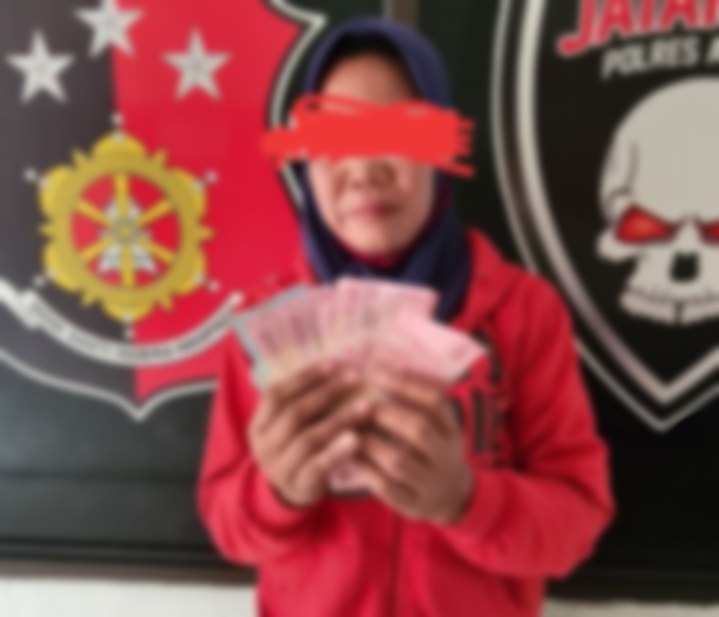 Apes, Wanita Usia 48 Tahun Ditangkap Usai Mencuri Uang Rp8 Juta