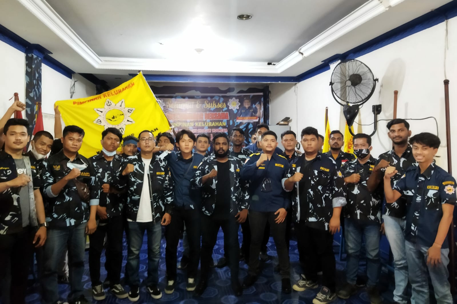 Terima Pataka, Denis Delifianus Pillay Resmi Ketua AMPI Kelurahan Sekip