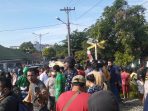 Empat Tewas Angkot Vs Kereta Api di Jalan Sekip