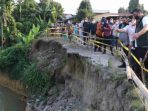 Bobby Nasution Tinjau Jalan Rusak Tergerus Air Sungai Denai