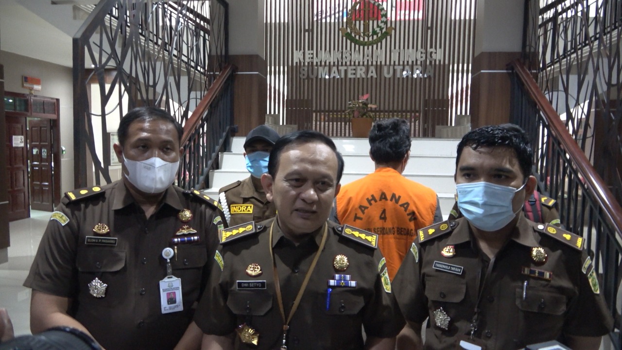 Kejati Sumut Amankan Tersangka Dugaan Korupsi Pembangunan Pasar Dolok Masihul