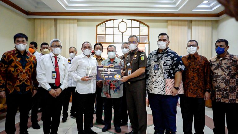 Kajatisu dan Gubsu Hadiri Peluncuran Buku 'Peranan JPN Mengawal Aset Perkebunan Negara'