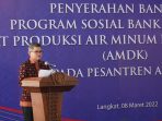 BI Sumut Serahkan Sarana Produksi Air Minum di Pesantren Al-Uswah Kab. Langkat