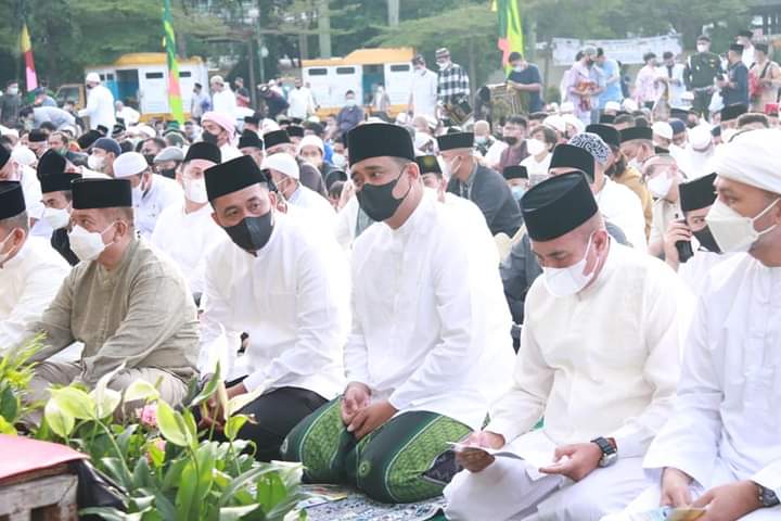 Shalat Id di Lapangan Merdeka, Bobby Nasution: Momentum Hari Kemenangan Diharapkan Jadikan Diri kembali Fitri