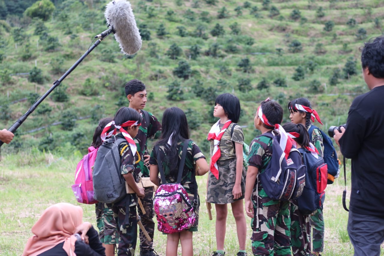 Diperankan 32 Anak-anak Bergaya Militer di Film 1 CM Berlatar Sumatera Utara