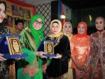 Hj. Rahmawaty Terima Penghargaan 'Wanita Inspiratif' Sumut 2022