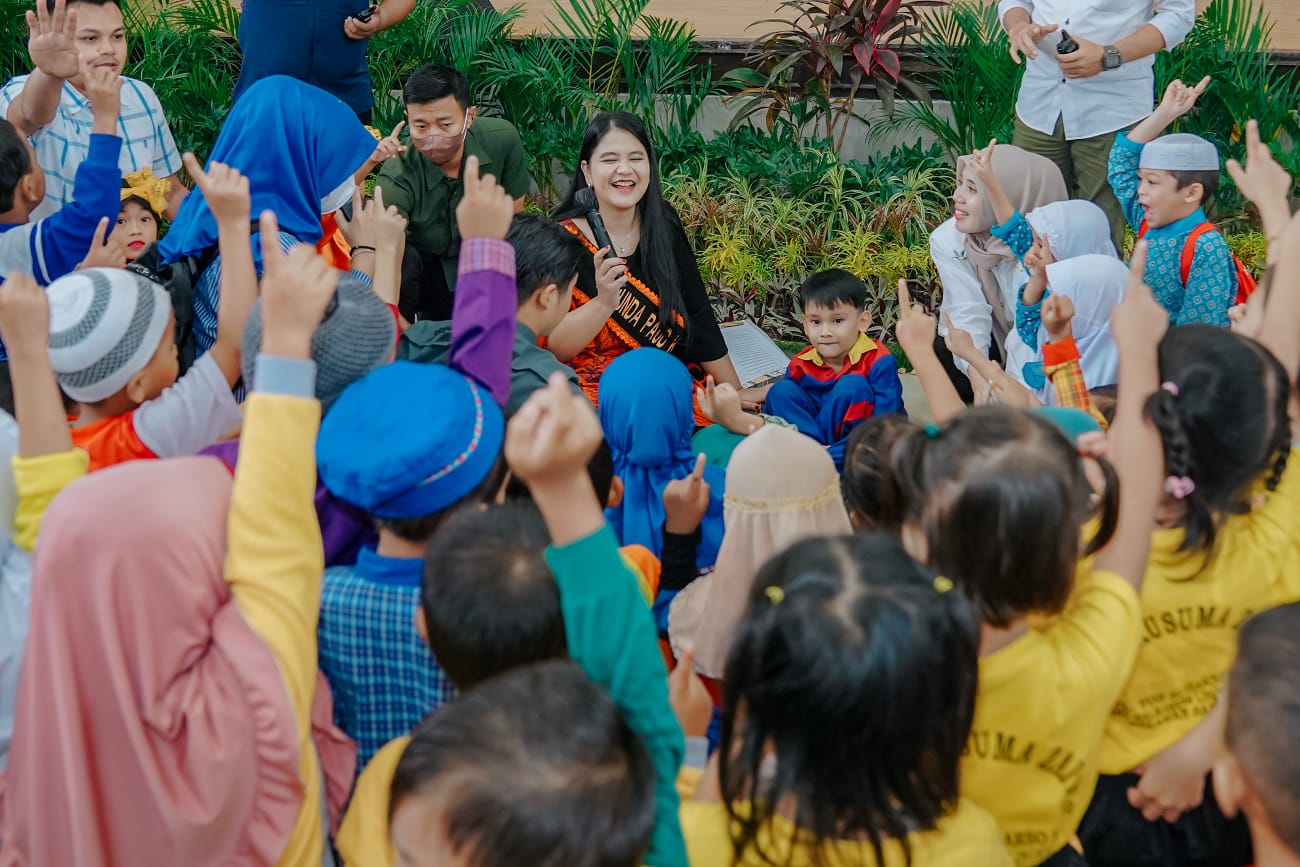 Dukung Layanan Berkualitas, Kahiyang Ayu Bantu Perlengkapan Sekolah 200 Anak PAUD