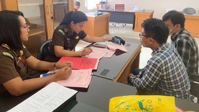 Dari Bangkok ke Bali, WN India Selundupkan Berlian di Dalam Anus