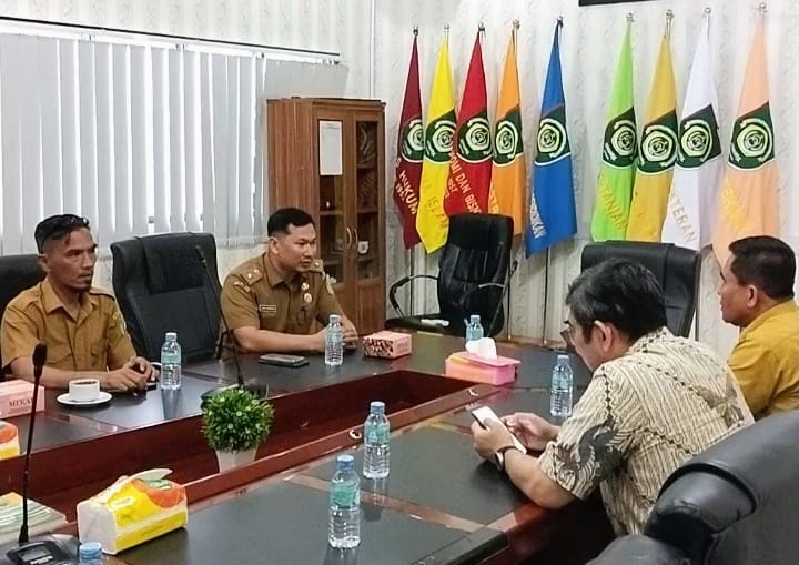 Ikuti Penilaian Kelurahan Terbaik, Lurah Teladan Barat Audensi ke Kampus UISU