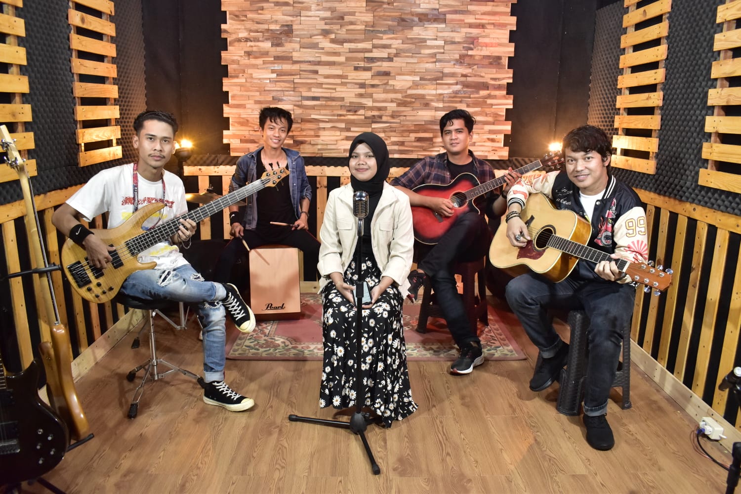 Merahati Band Luncurkan Single 'Bunga' Versi Acoustic