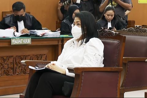 Terlibat Berencana Bunuh Brigadir J, Putri Candrawathi Divonis 20 Tahun Penjara