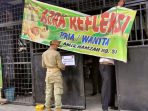 Beroperasi Bulan Ramadhan, Azra Refleksi Kena Segel