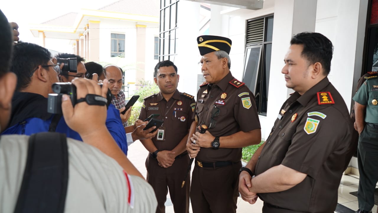 Kunker ke Kejari Karo, Kajati Sumut: Harus Kompak dan Tangani Perkara dengan Profesional