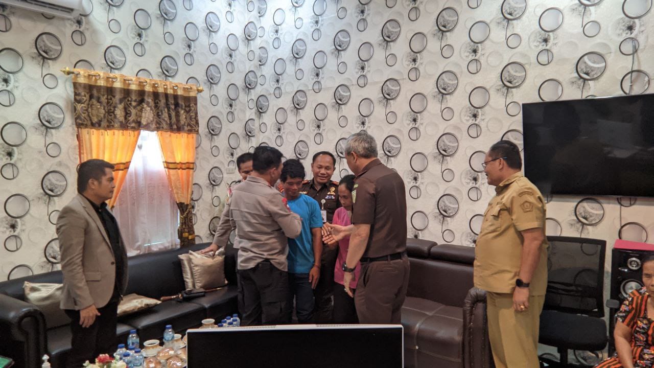 Dimediasi Kajati Sumut dengan Korban, Erlina Zebua Bisa Berkumpul Bersama 5 Anaknya