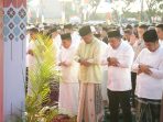 Wali Kota Medan Salat Idul Adha di Lapangan Bola Mabar