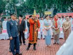 Ini Alasan Bobby Nasution Kenakan Pakaian Adat Nias di Peringatan Kemerdekaan RI