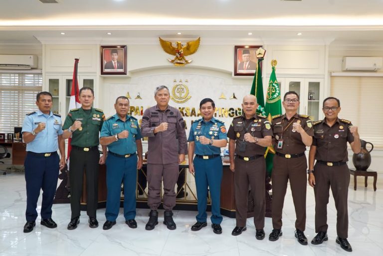 Kajati Sumut Terima Kunjungan Kepala Oditurat Militer Tinggi I Medan