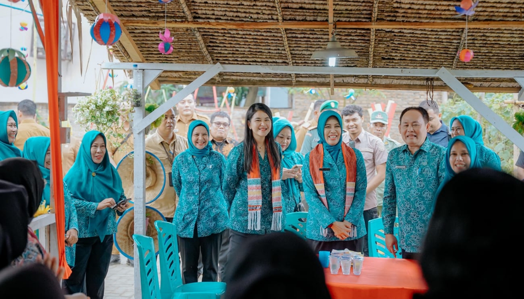 Kahiyang Ayu Sambut Tim Evaluasi Pelaksanaan Terbaik Kelurahan PTP2WKSS  Sumut 