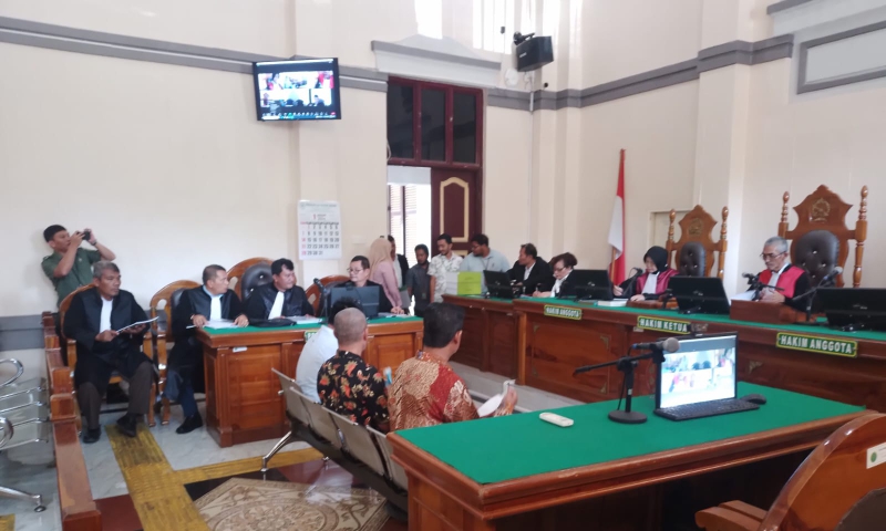 Hakim Tolak Eksepsi Terdakwa Perkara Koneksitas Dugaan Korupsi Eradikasi Lahan PT PSU