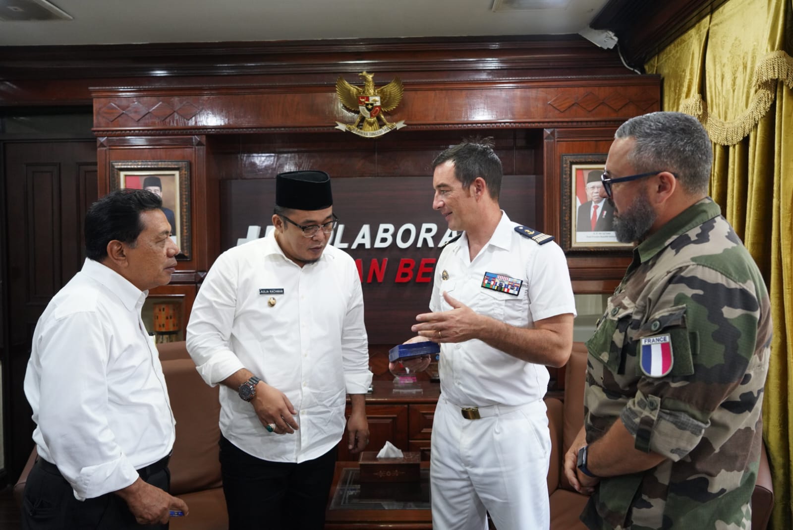 Aulia Rachman Terima Silaturahmi Komandan Kapal Perang Prancis FNS Vedemiaire