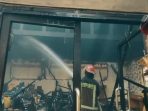 Kebakaran Kantor Camat Medan Area Capai 90 Persen, Kerahkan 8 Mobil Damkar