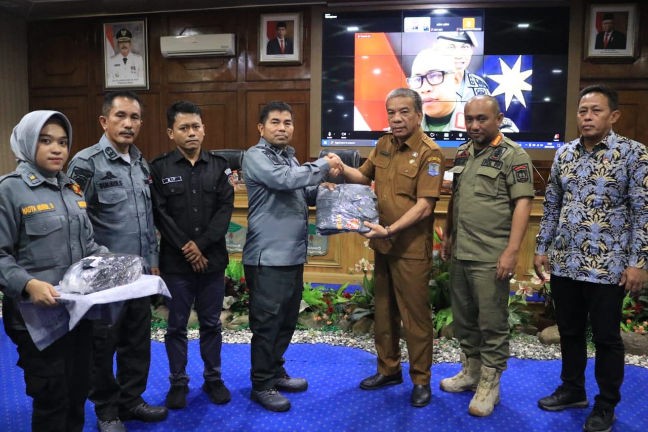 Pemko Binjai dan Satpol PP Sumut Gelar Bimtek Optimalisasi dan Peranan Satgas Linmas Pilkada 2024