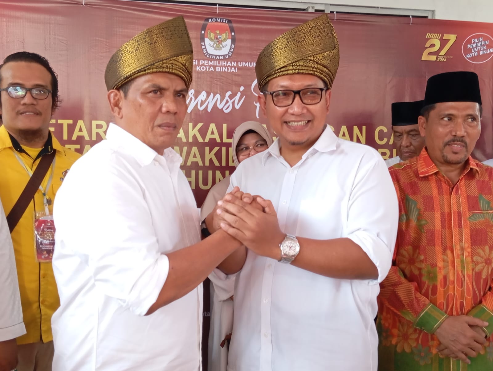 Hari Terakhir Zainuddin Purba – Hendro Susanto Daftar ke KPU Kota Binjai, Siap Berantas Barak Narkoba