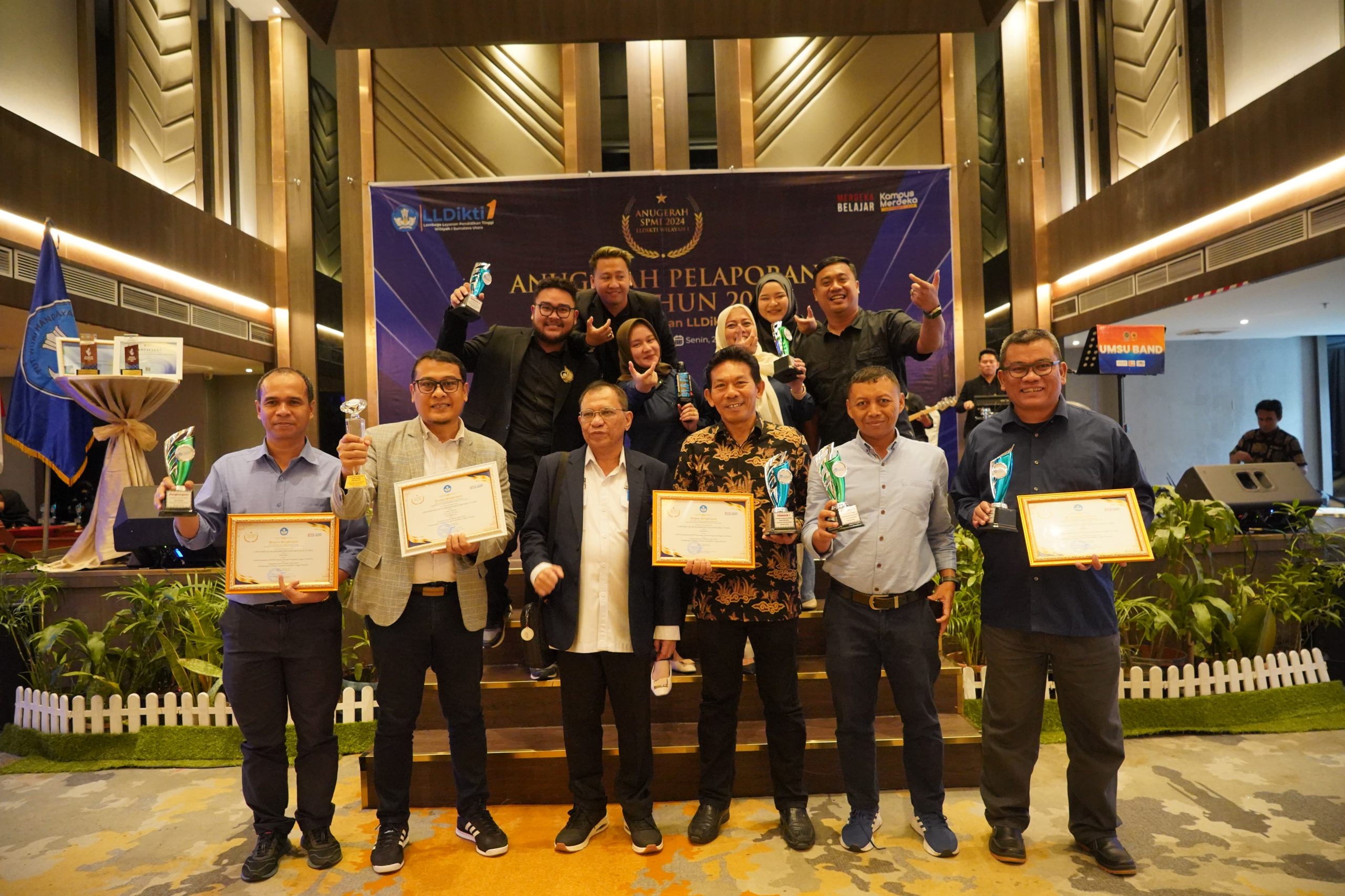 UMSU Juara Umum Anugerah Pelaporan SPMI LLDikti Sumut, Borong 19 Penghargaan