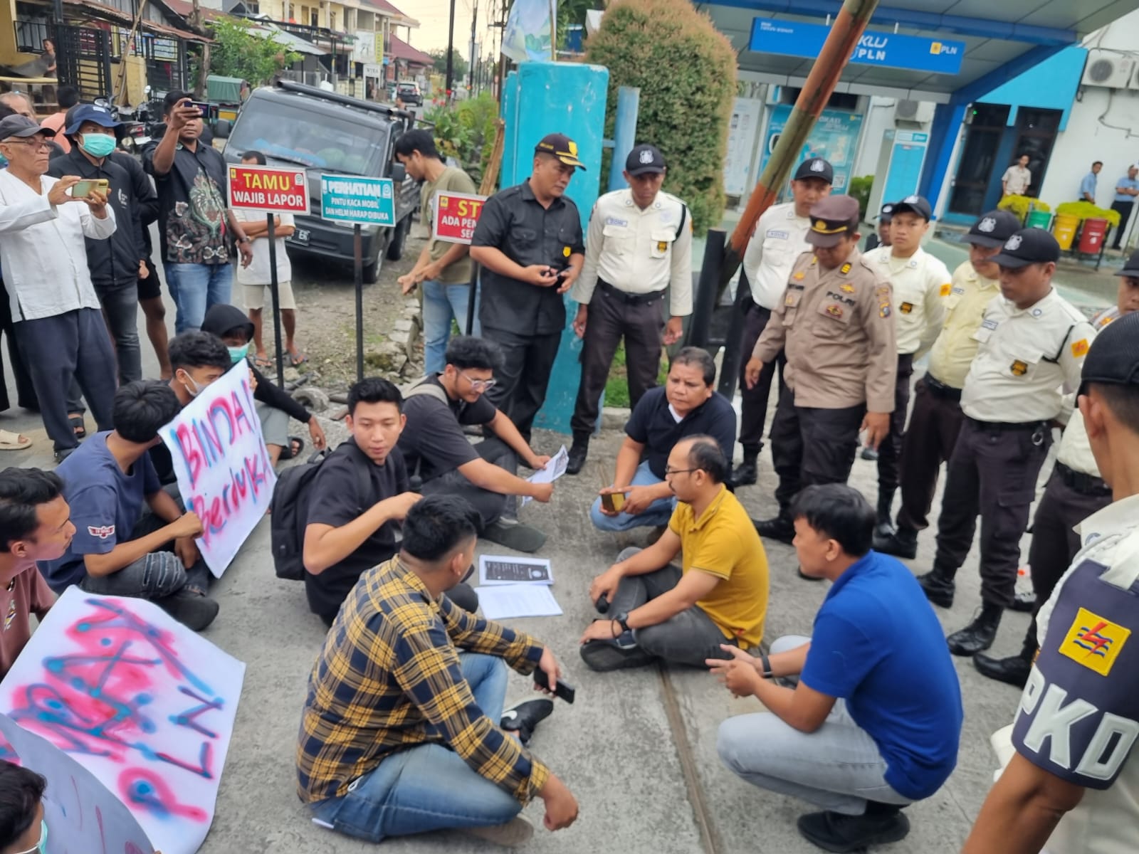 Buntut Kematian Ibu dan Anak, Mahasiswa Minta Copot Manager PLN UP3 Binjai