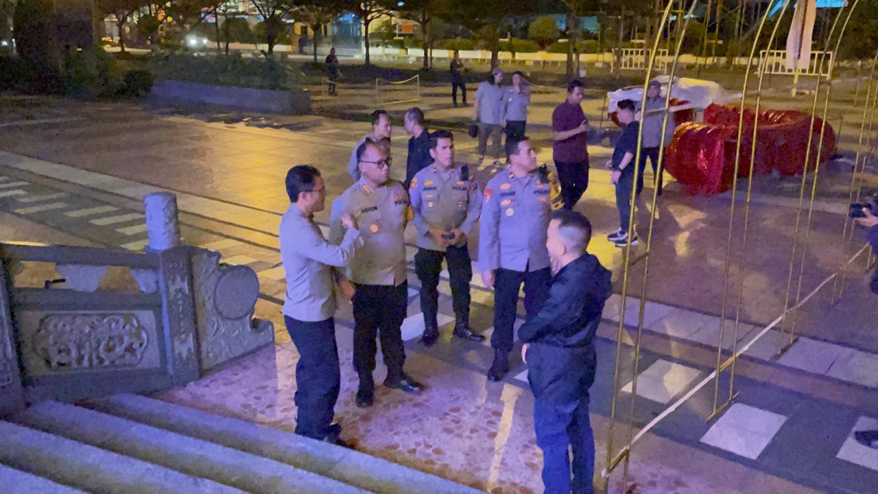 Kapolrestabes Medan Cek Pospam Imlek di Vihara Setia Budi dan Maitreya