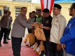 Sambut Ramadan, Polres Labusel Gelar Zoom Meting dan Bagikan Baksos