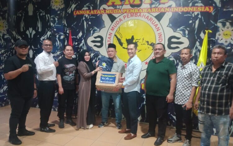 Jelang Idul Fitri1446 H, Ketua DPD AMPI Sumut Berbagi kepada Anggota