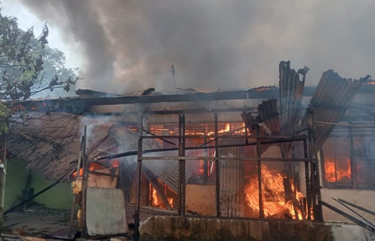 11 Rumah di Menteng Hangus Terbakar, 1 Korban Terluka