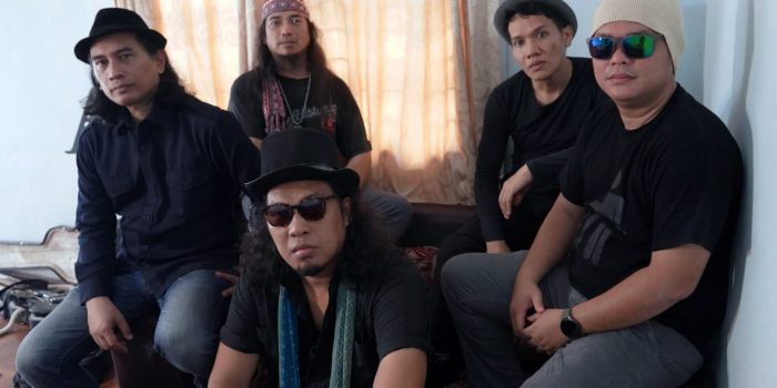 Radiotron Mulai Konser Promo Single Gak Harus Sempurna