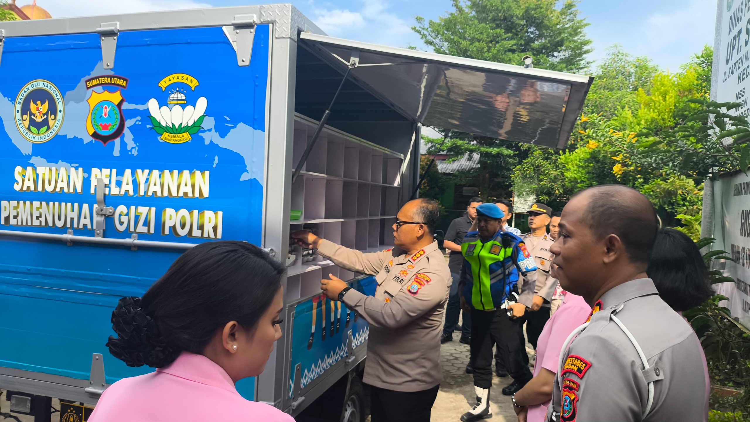 Dukung Penuh Program MBG, Kombes Pol Gidion Resmikan SPPG YKB Polrestabes Medan