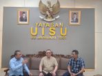 Tiga Prodi Unggul Yayasan Apresiasi Rektor UISU