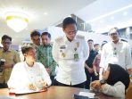 Rico Waas Tinjau Job Fair, 56 Perusahaan Buka 2.149 Lowongan dengan 203 Jabatan