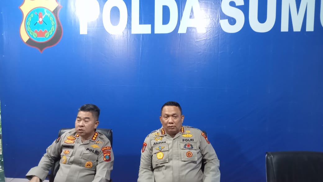 Dikemudikan Remaja 16 Tahun, Mobil Dinas Kasi Propam Polres Tapsel Serempet Mobil Warga