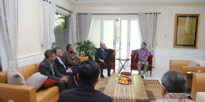 Wali Nanggroe Temui Mendagri Bahas Masa Depan Dana Otsus Aceh