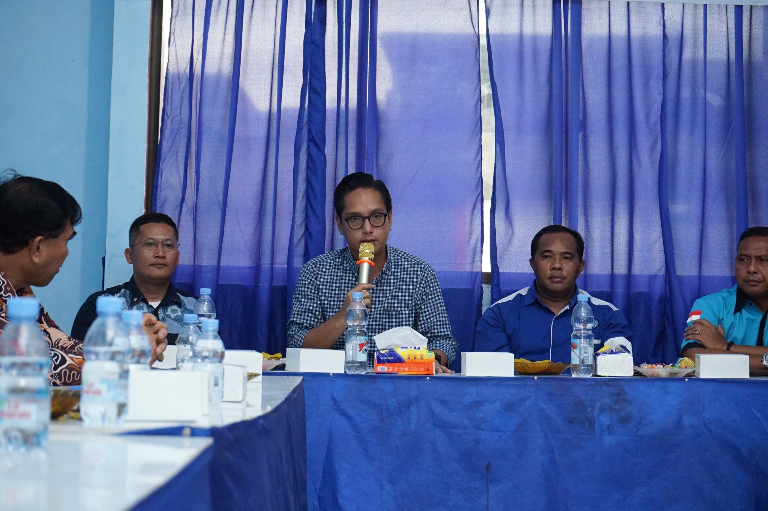 Rico Waas Temui Serikat Pekerja, Janji Perjuangkan Aspirasi Buruh